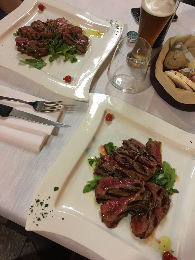 carne-deliziosa-con-molti